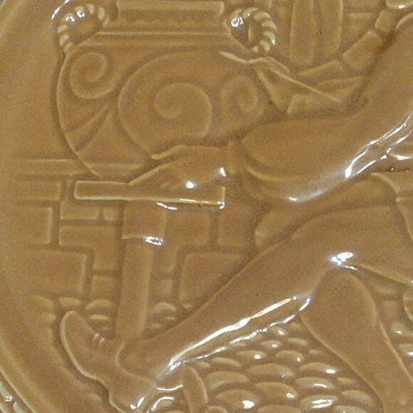 Homer Laughlin (Fiesta) 1939 NY World's Fair: The American Potter in Tan Beige - Picture 10 of 11